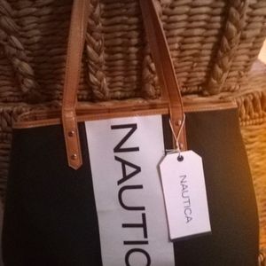 NAUTICA SHOULDER BAG NWT